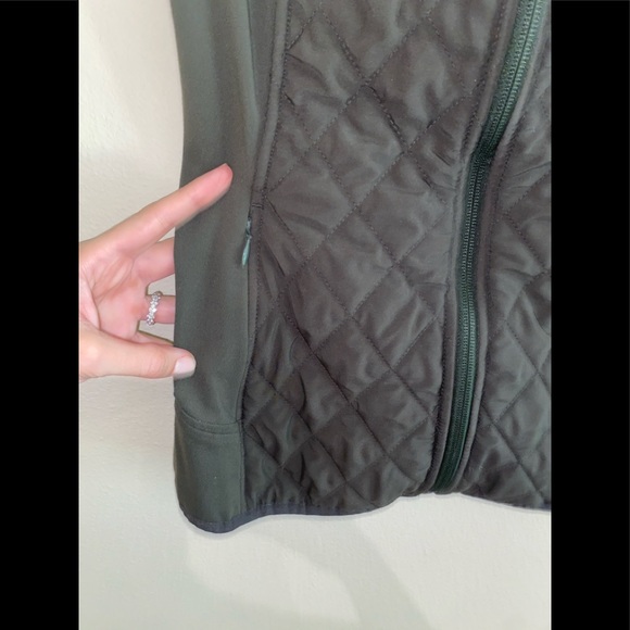 Athleta Vest - Picture 3 of 7